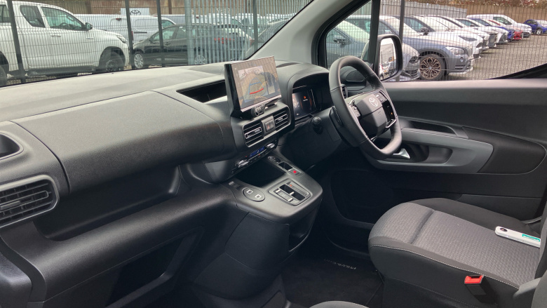 Toyota Proace City Verso 100kW Design L1 50kWh 5dr Auto Electric Estate